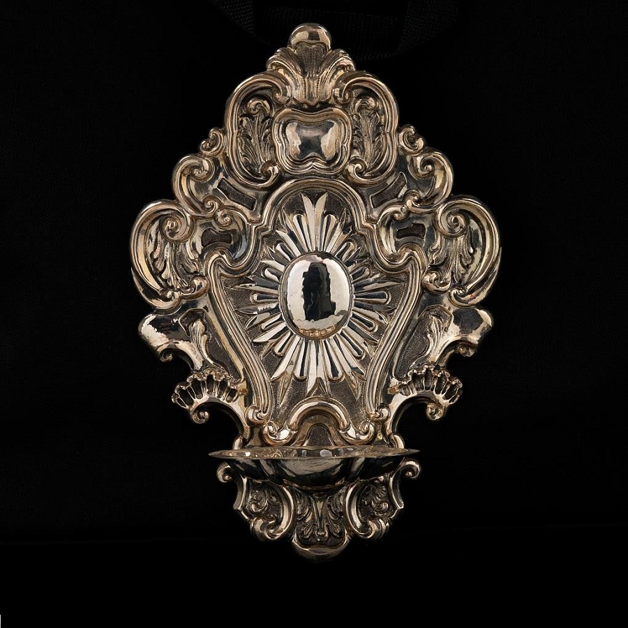 Acquasantiera in argento art. 857